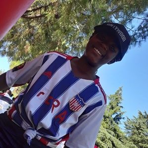 Meet your Posher, Fisah